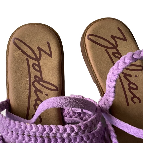 Women's 8M Zodiac CARY-WOVEN  Lilac Purple Thong Sandals Flats - Picture 4 of 5